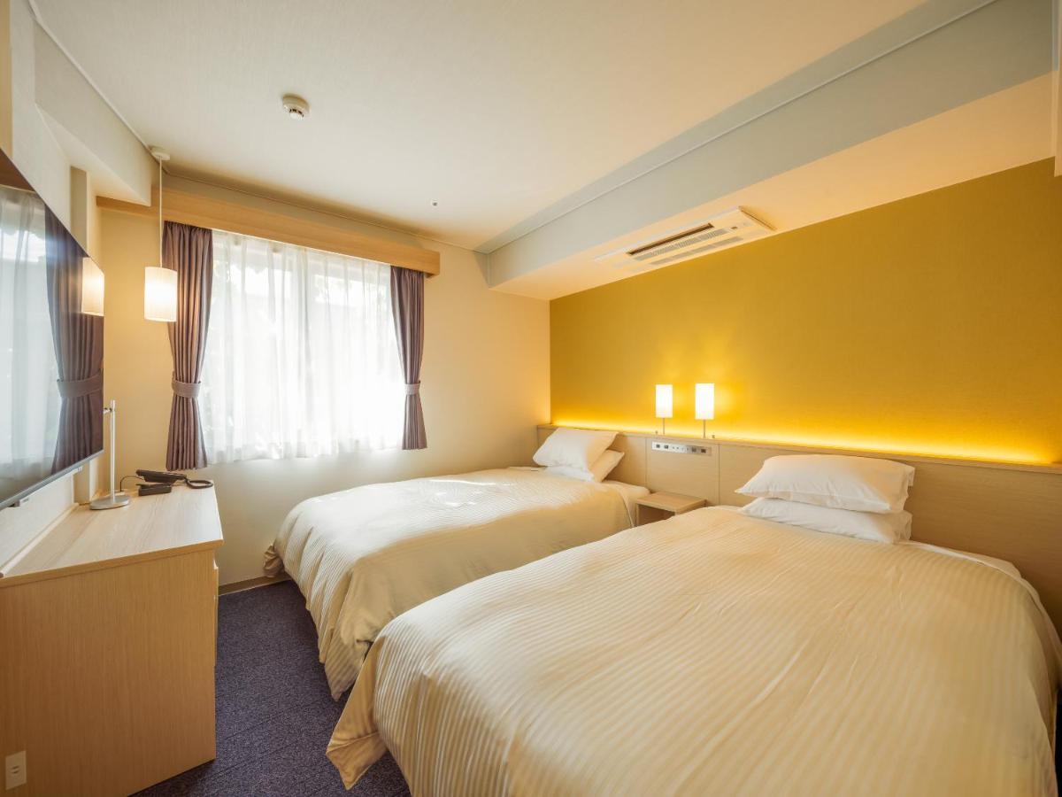 Kurashiki Ivy Square Hotel Bagian luar foto